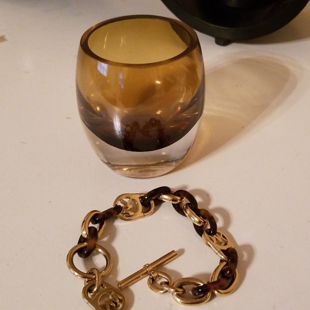 Bracelet( Authentic)